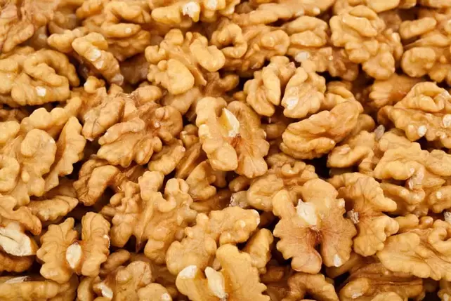 walnut kernels alang sa kusog